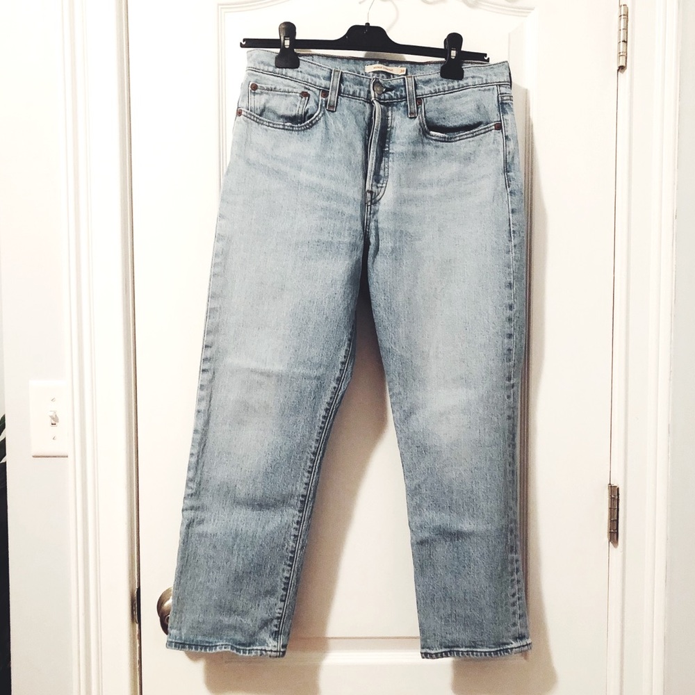 Levi’s Wedgie Straight Jean